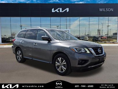 Used 2019 Nissan Pathfinder SL