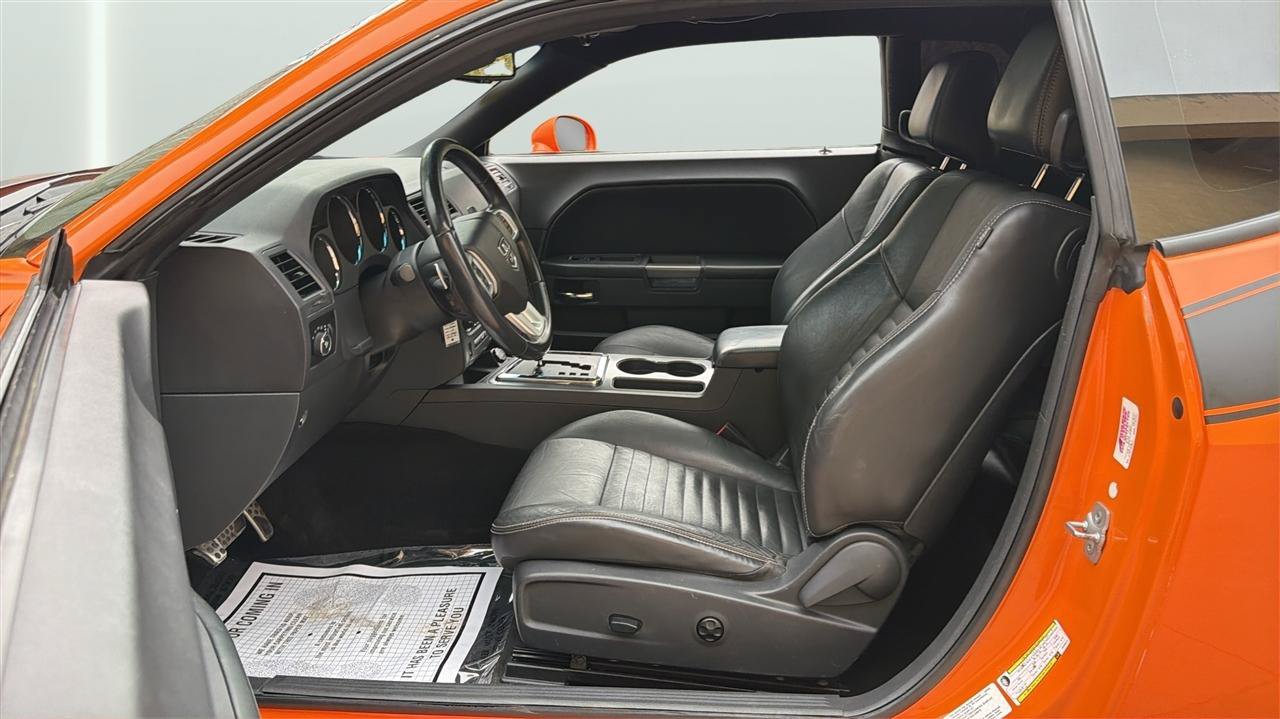 Used 2012 Dodge Challenger R/T RWD image 11