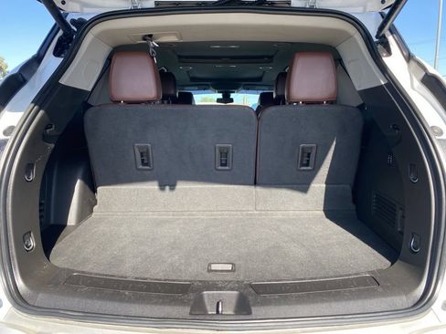 Used 2019 Buick Enclave Avenir w/ Avenir Technology Package FWD image 31