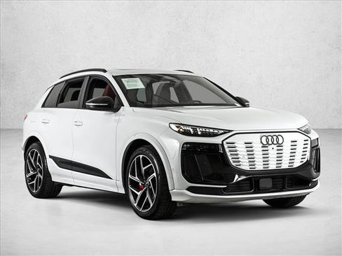 Certified 2025 Audi SQ6 e-tron Prestige w/ 21" Black Optic Wheel Package AWD/4WD image 3
