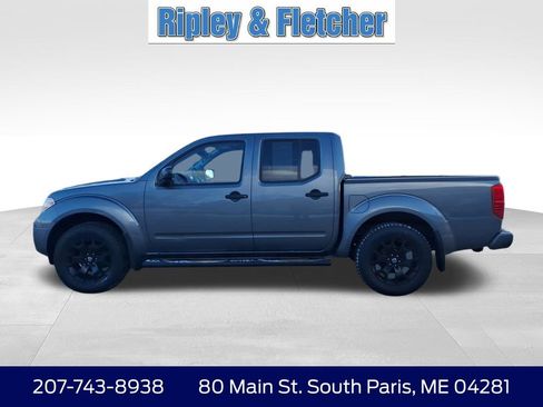 Used 2020 Nissan Frontier SV w/ Midnight Edition Floor Mats AWD/4WD image 8