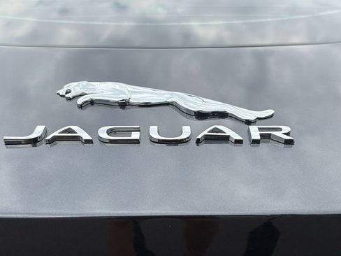 Used 2015 Jaguar F-TYPE S RWD image 25