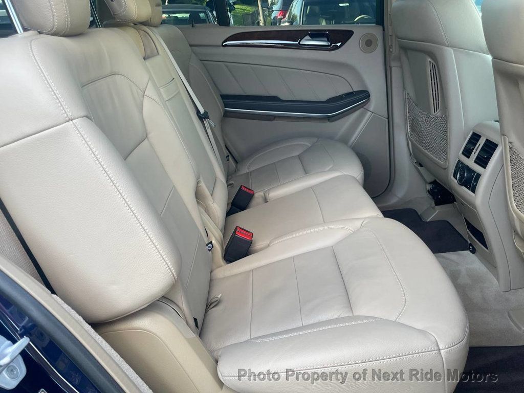 Used 2014 Mercedes-Benz GL 350 BlueTEC 4MATIC image 12