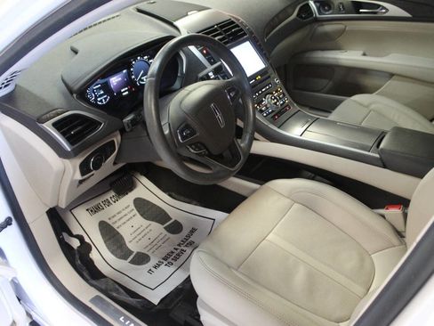 Used 2020 Lincoln MKZ Reserve image 16