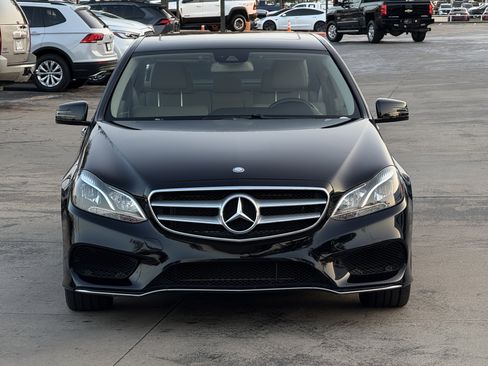 Used 2016 Mercedes-Benz E 350 Sedan w/ Premium Package image 6