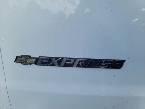 New 2025 Chevrolet Express 2500 w/ Driver Convenience Package image 27