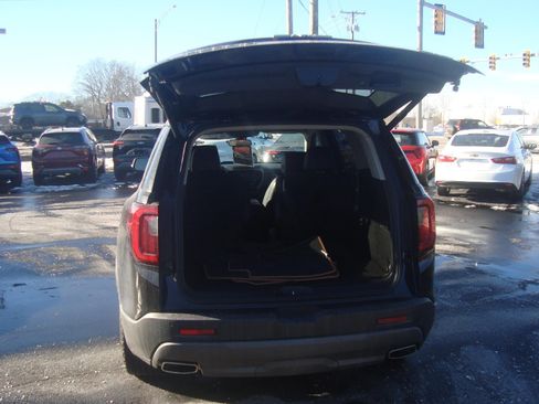 Used 2022 GMC Acadia AT4 w/ Technology Package image 7