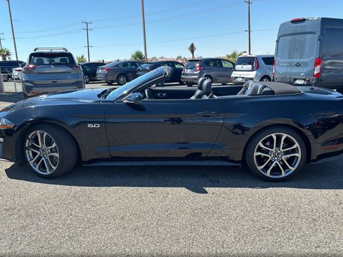 Used 2018 Ford Mustang GT Premium RWD image 5
