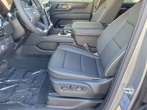 New 2026 GMC Yukon XL Elevation w/ Elevation Premium Package image 10