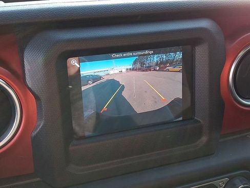 Used 2021 Jeep Gladiator Rubicon w/ LED Lighting Group image 24