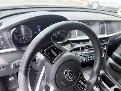Used 2019 Kia Optima LX image 8