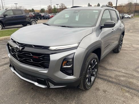 New 2026 Chevrolet Equinox RS image 3