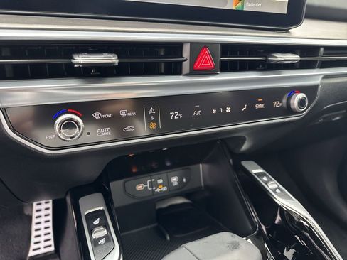 New 2026 Kia Sorento SX image 19