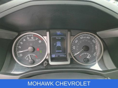 Used 2023 Toyota Tacoma SR5 w/ Technology Package AWD/4WD image 12