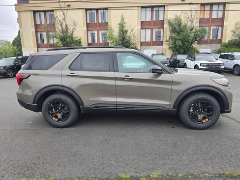 New 2026 Ford Explorer Tremor w/ Tremor Ultimate Package AWD/4WD image 6