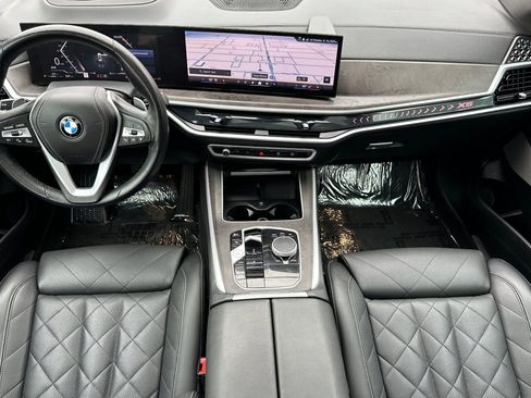 Used 2025 BMW X5 sDrive40i RWD image 14