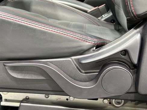 Used 2024 Mitsubishi Outlander Sport SE image 12