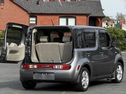 Used 2012 Nissan Cube 1.8 SL w/ Interior Designer Pkg image 15