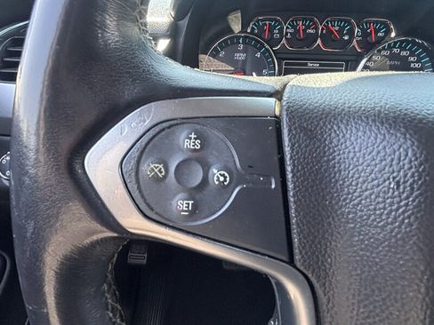 Used 2019 Chevrolet Tahoe LS RWD image 19