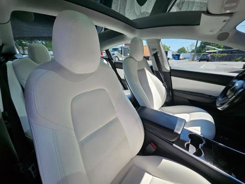 Used 2019 Tesla Model 3 Long Range RWD image 54