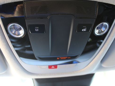 New 2025 Kia Seltos S image 44