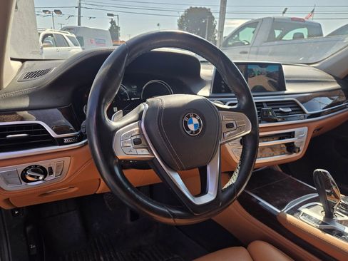Used 2018 BMW 740e xDrive w/ Executive Package image 11