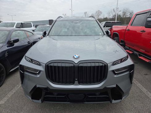 New 2026 BMW X7 xDrive40i w/ M Sport Package image 9
