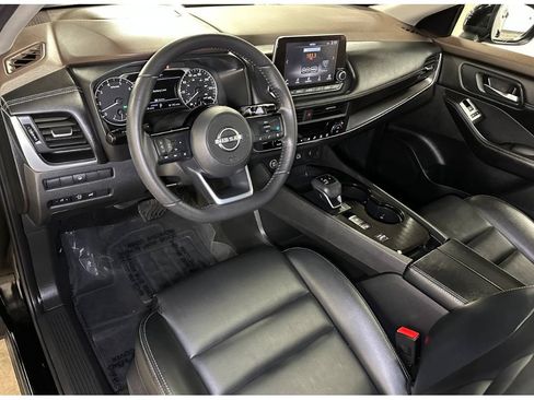 Used 2023 Nissan Rogue SV w/ SV Premium B Package FWD image 19
