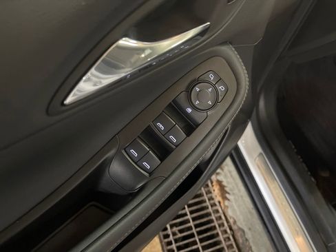 Certified 2023 Buick Encore GX Select w/ Safety Package II image 12