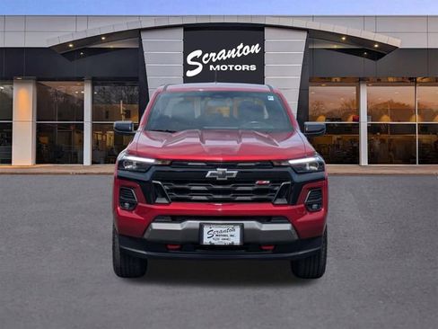 Used 2023 Chevrolet Colorado Z71 w/ Z71 Convenience Package 2 AWD/4WD image 8