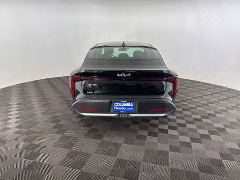 Used 2025 Kia K4 LXS image 8