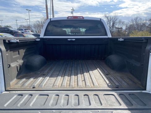 Used 2015 Toyota Tundra Limited w/ Limited Premium Package image 10