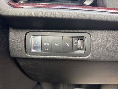 Used 2024 Chevrolet Traverse RS w/ LPO, Floor Liner Package AWD/4WD image 37