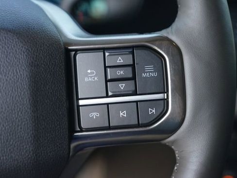 Used 2026 Ford F250 Platinum w/ Platinum Plus Package AWD/4WD image 24