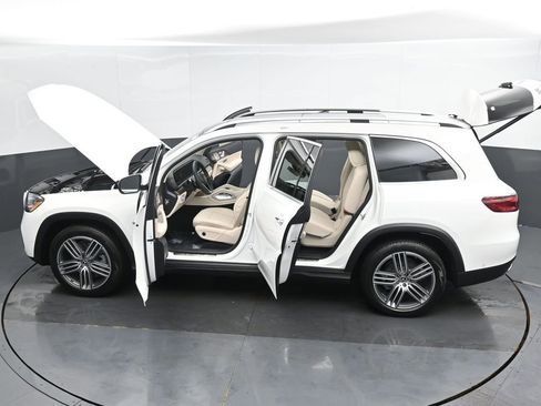 New 2025 Mercedes-Benz GLS 450 4MATIC image 52