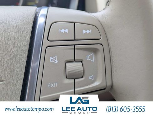 Used 2014 Volvo XC70 3.2 FWD image 24