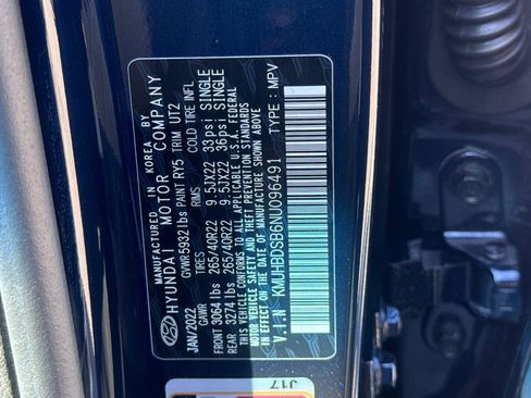 Used 2022 Genesis GV80 2.5T w/ Prestige Package 04 AWD/4WD image 29