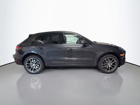 New 2026 Porsche Macan AWD/4WD image 8