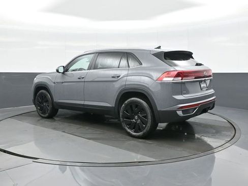 New 2026 Volkswagen Atlas Cross Sport SE image 5