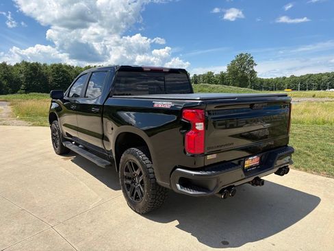 Used 2022 Chevrolet Silverado 1500 LT Trail Boss w/ LT Trail Boss Premium Package AWD/4WD image 7