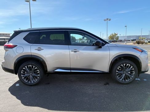 New 2026 Nissan Rogue Platinum w/ Platinum Premium Package AWD/4WD image 7