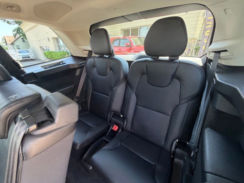 Used 2018 Volvo XC90 T5 Momentum w/ Convenience Package AWD/4WD image 20