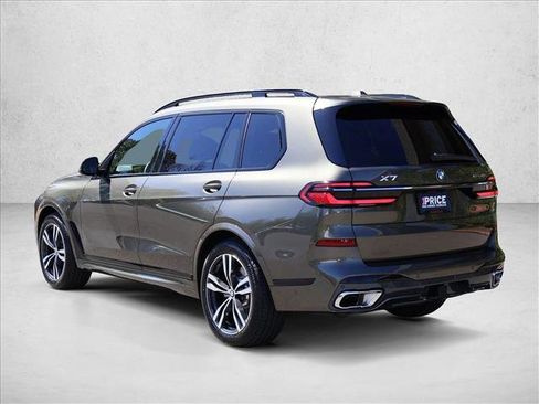 Certified 2026 BMW X7 xDrive40i w/ M Sport Package AWD/4WD image 10