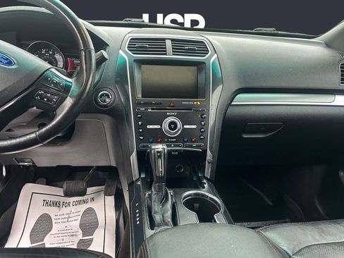 Used 2016 Ford Explorer Sport w/ Equipment Group 401A AWD/4WD image 10