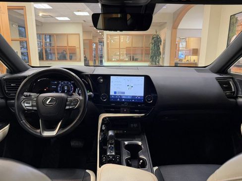 Used 2023 Lexus NX 350 AWD image 10