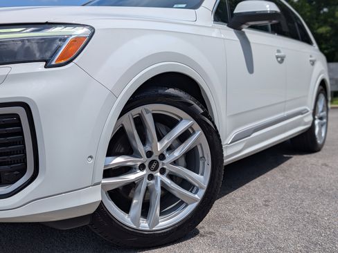 Used 2025 Audi Q7 3.0T Premium Plus w/ Premium Plus Package AWD/4WD image 35