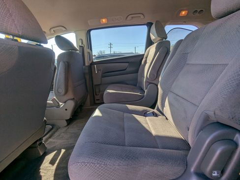 Used 2015 Honda Odyssey LX image 11