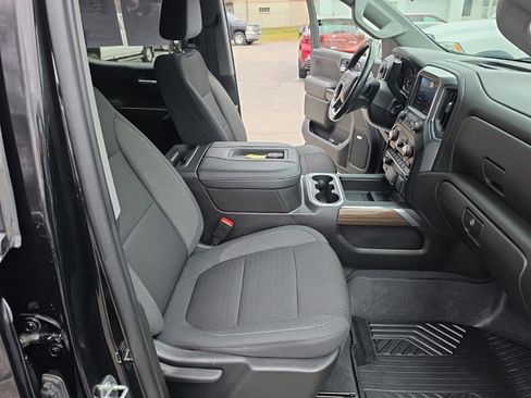 Used 2021 Chevrolet Silverado 1500 RST image 29