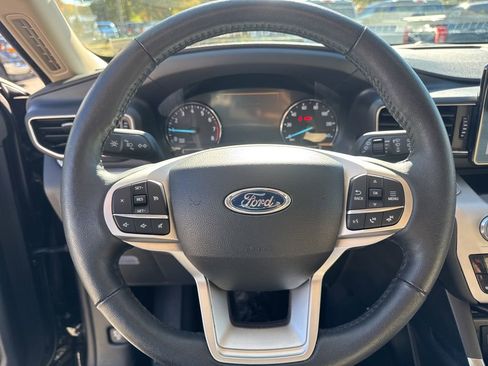 Certified 2024 Ford Explorer XLT w/ Equipment Group 202A image 24