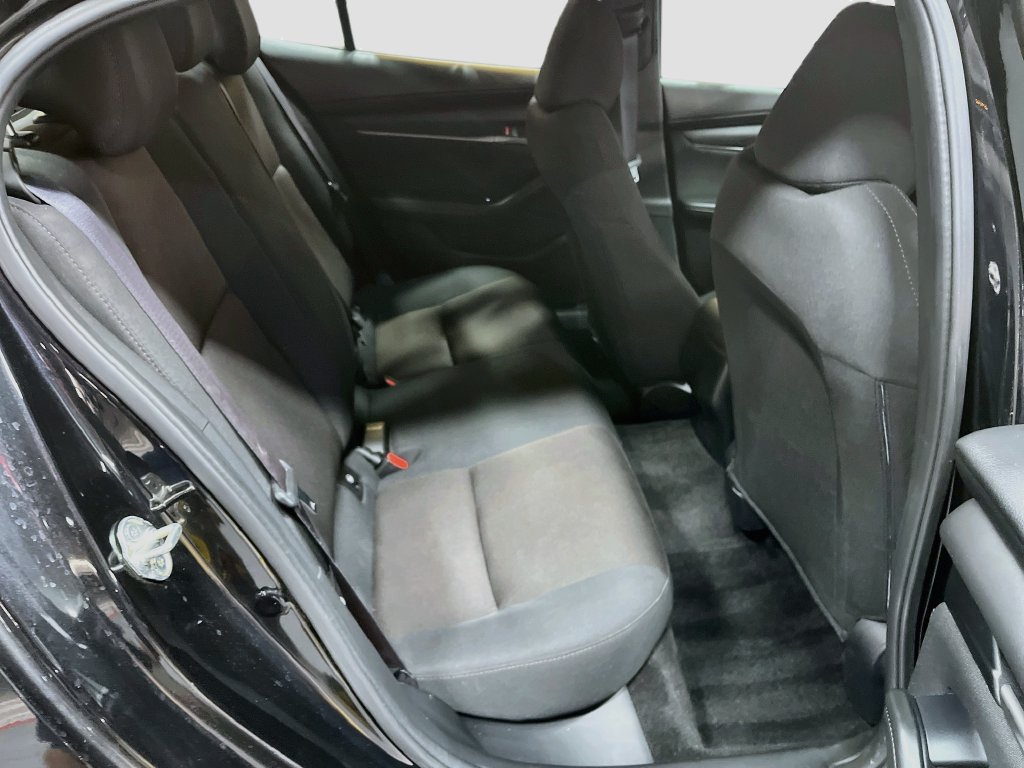 Used 2024 MAZDA MAZDA3 s FWD image 24